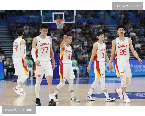 中国男篮仅第3，第1没悬念，第2没想到，媒体人：凭什么它在前面